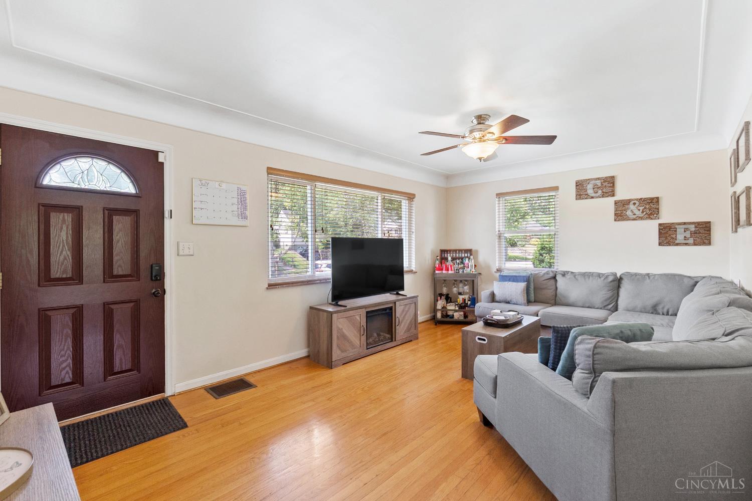 149 Ireland Avenue, Greenhills, OH, 45218 — photo 4