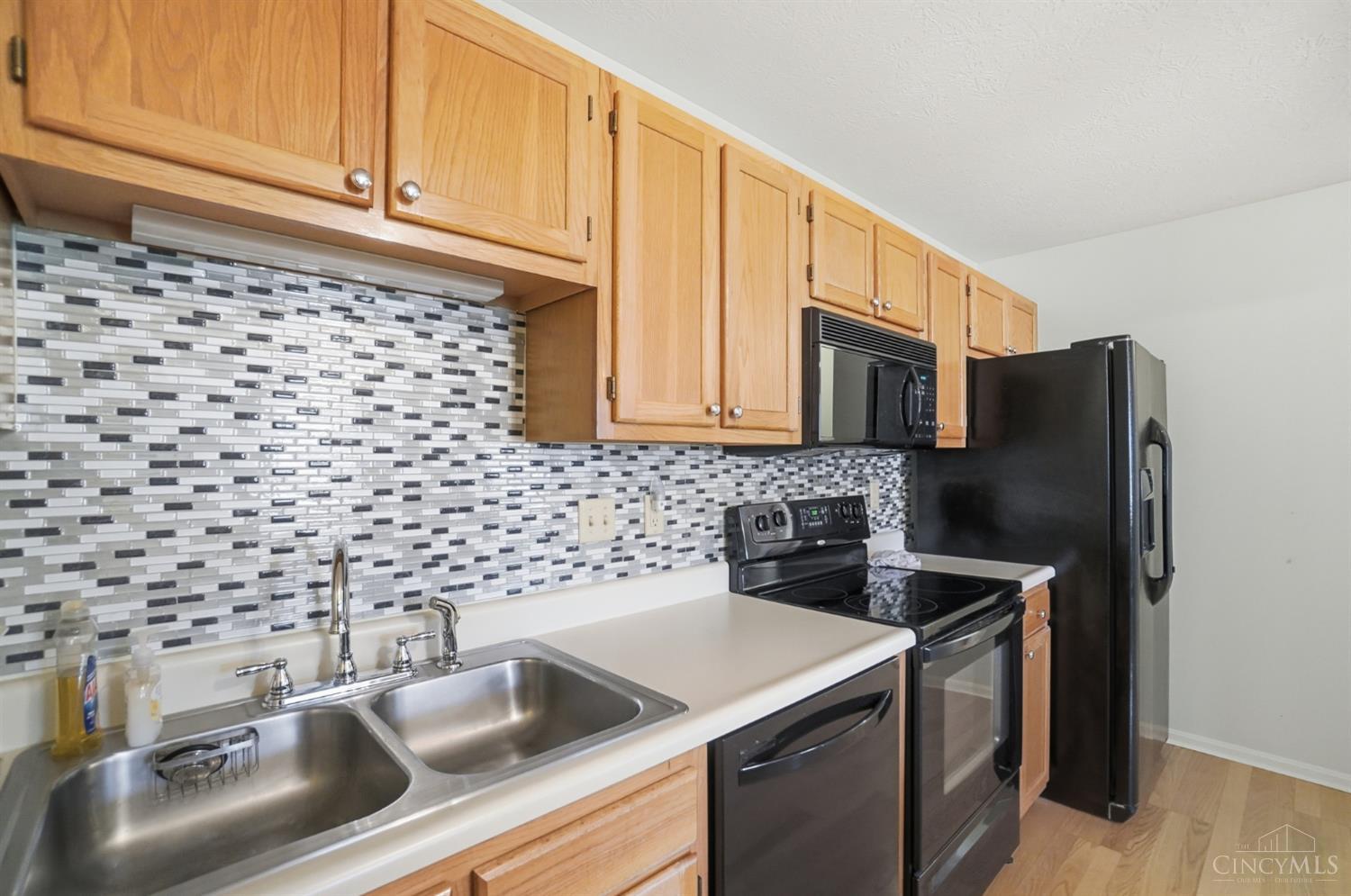 8794 Carrousel Park Circle #137, Colerain Twp, OH, 45251 — photo 13