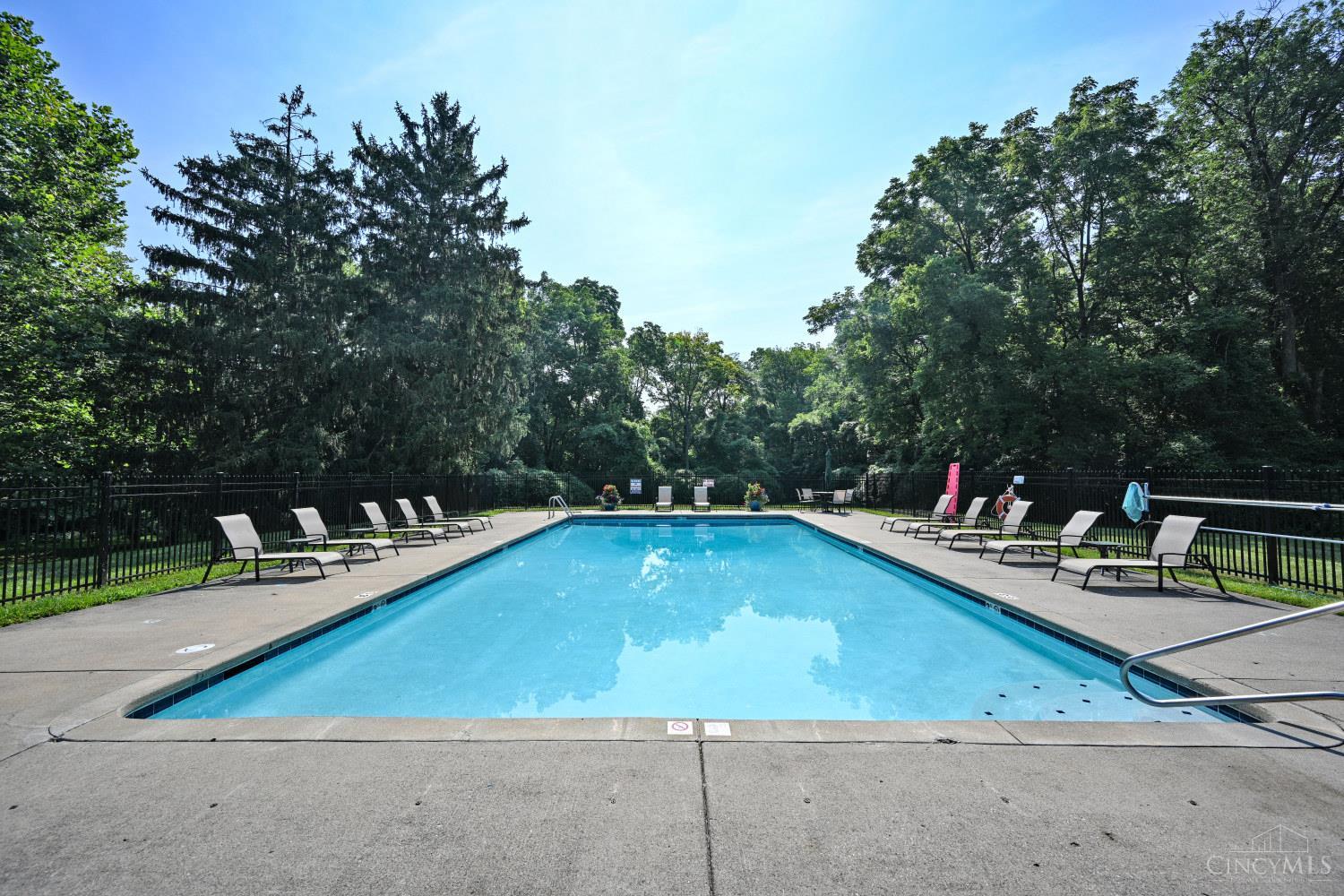23 Creekwood Square, Glendale, OH, 45246 — photo 38