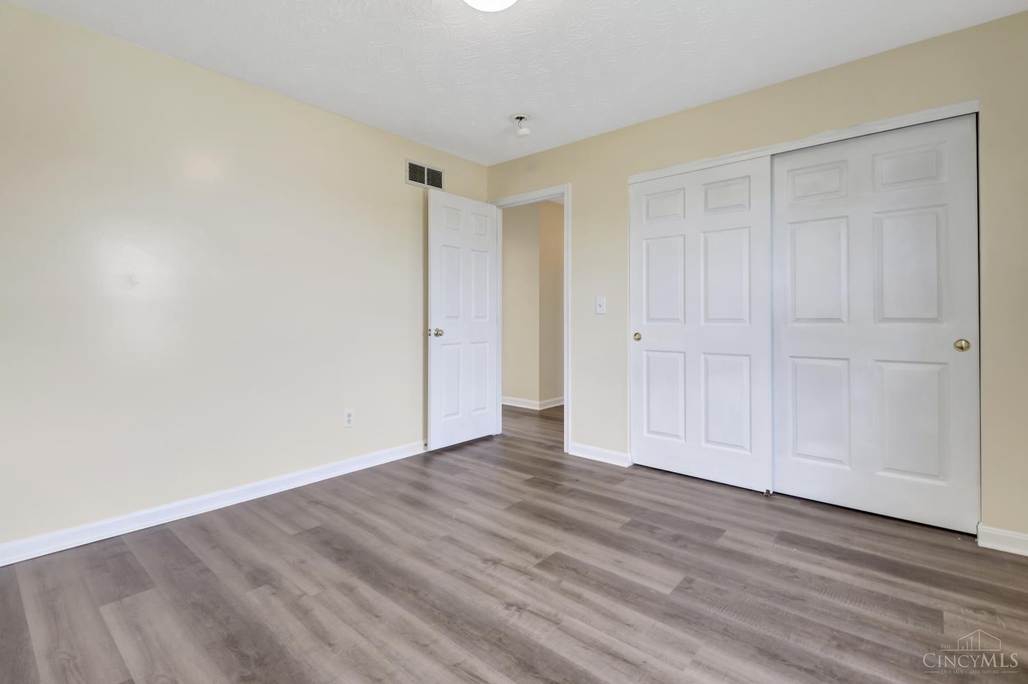 5664 Oakview Terrace, Liberty Twp, OH, 45011 — photo 17