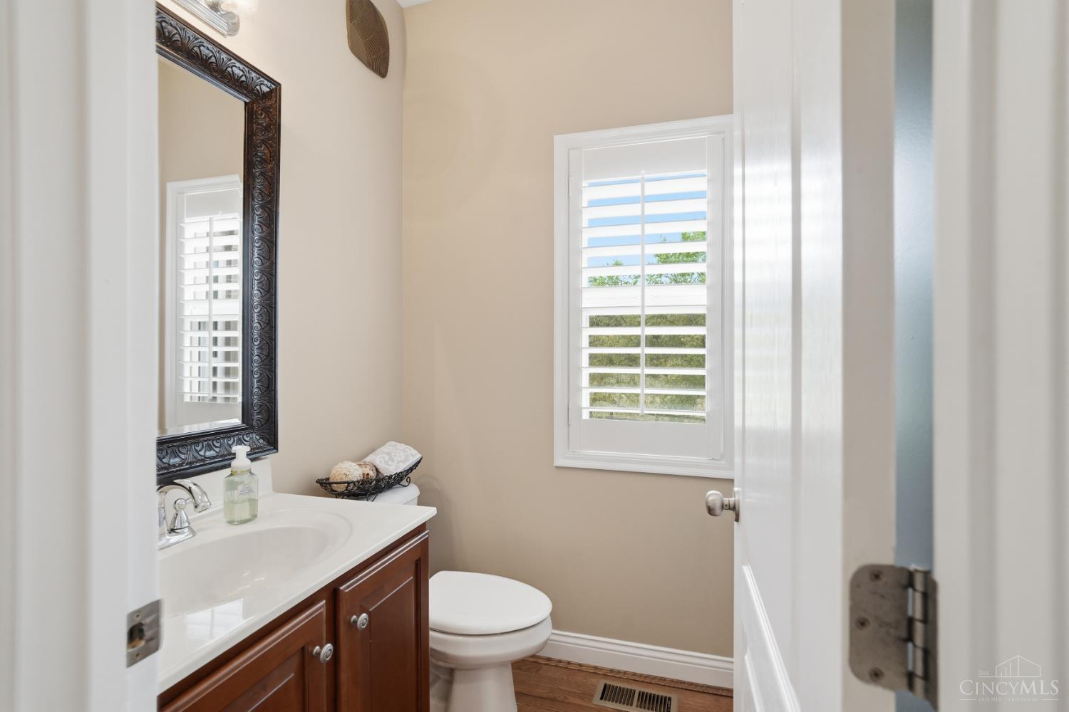 7490 Susan Springs Drive, West Chester, OH, 45069 — photo 32