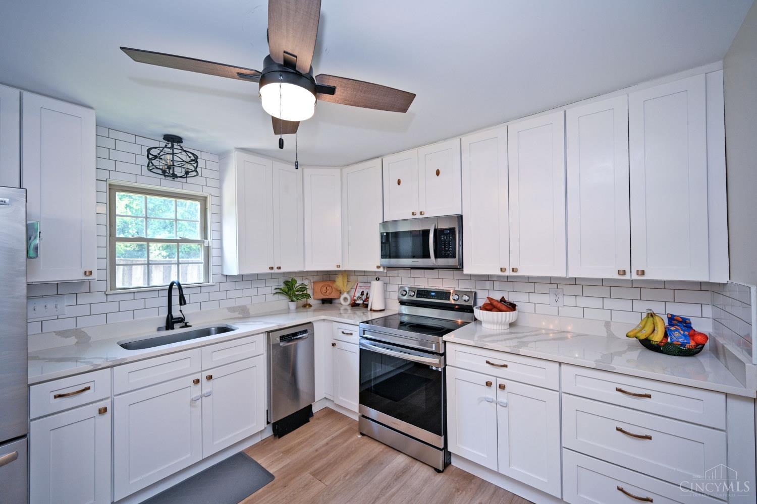 23 Creekwood Square, Glendale, OH, 45246 — photo 17