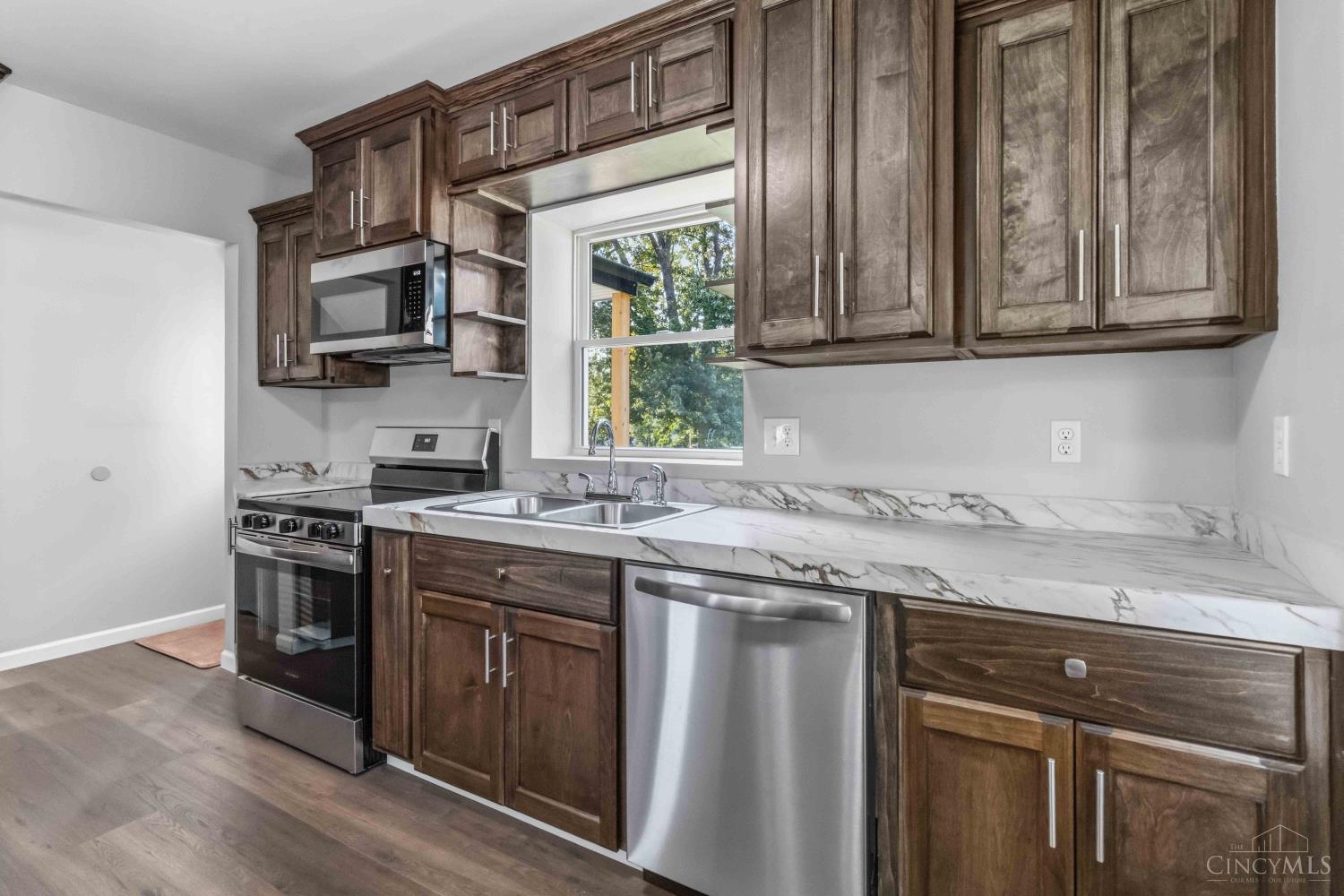 396 Glensharon Road, Springdale, OH, 45246 — photo 11
