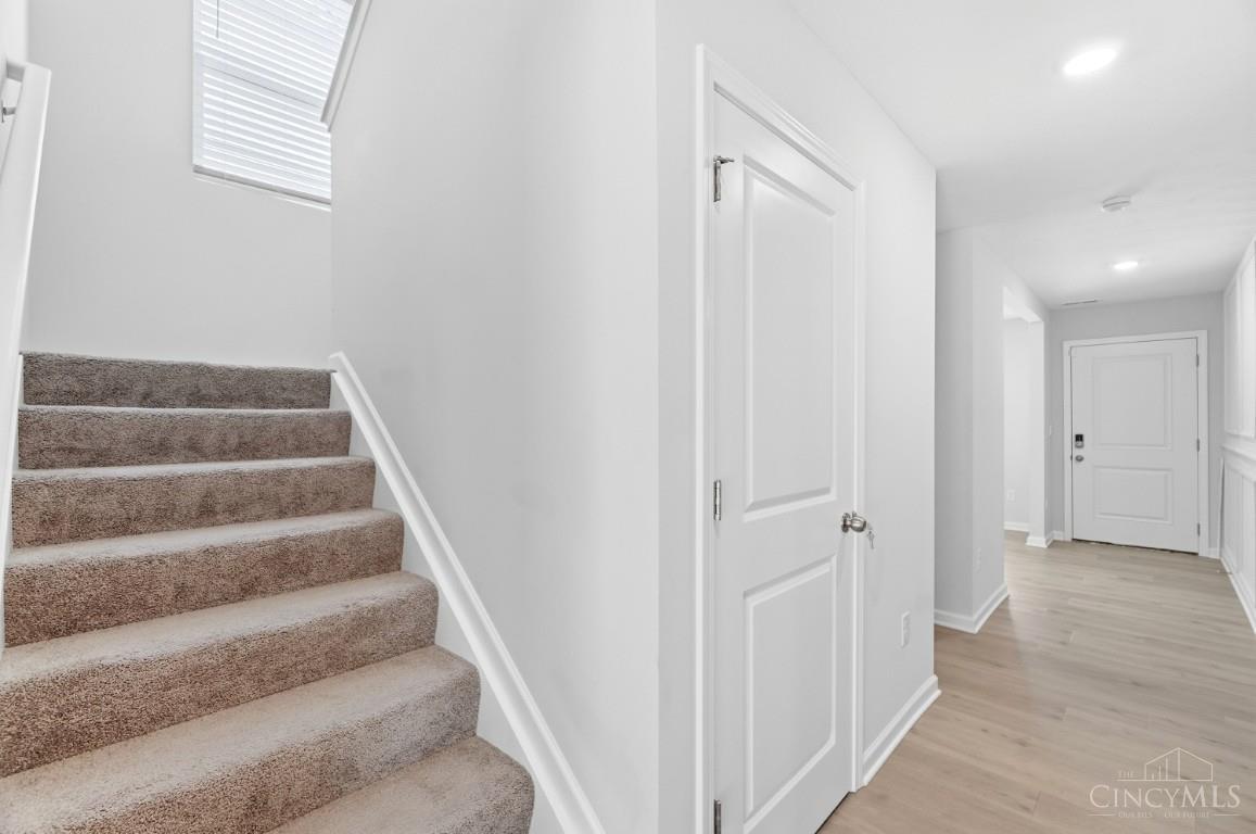 5049 Lakeview Drive, Hamilton Twp, OH, 45152 — photo 29