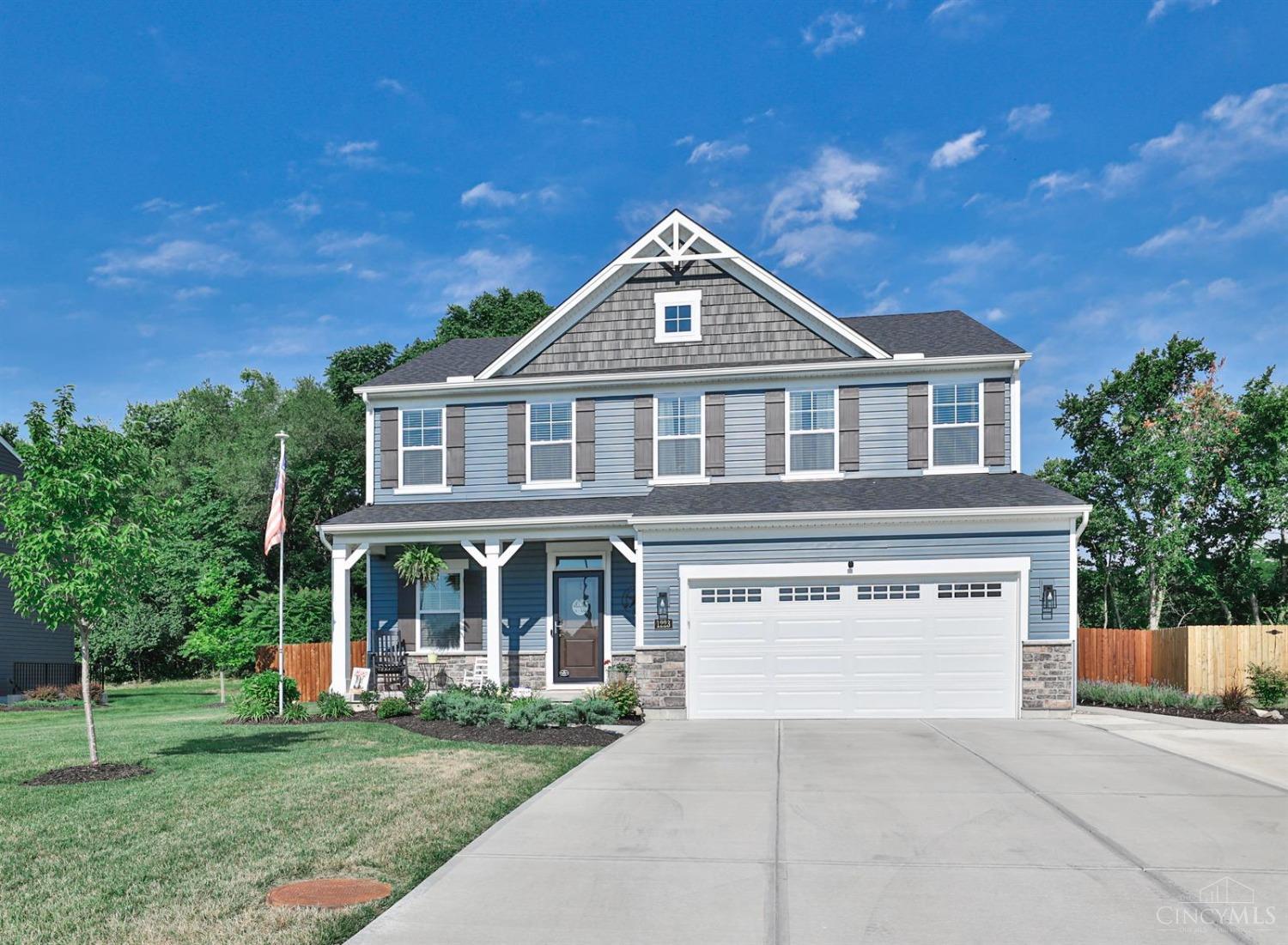 1223 Waterbury Drive, Carlisle, OH, 45005 — photo 2