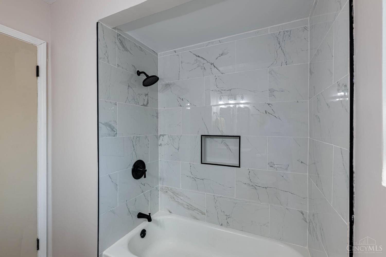 2803 Westbrook Drive, Cincinnati, OH, 45211 — photo 16