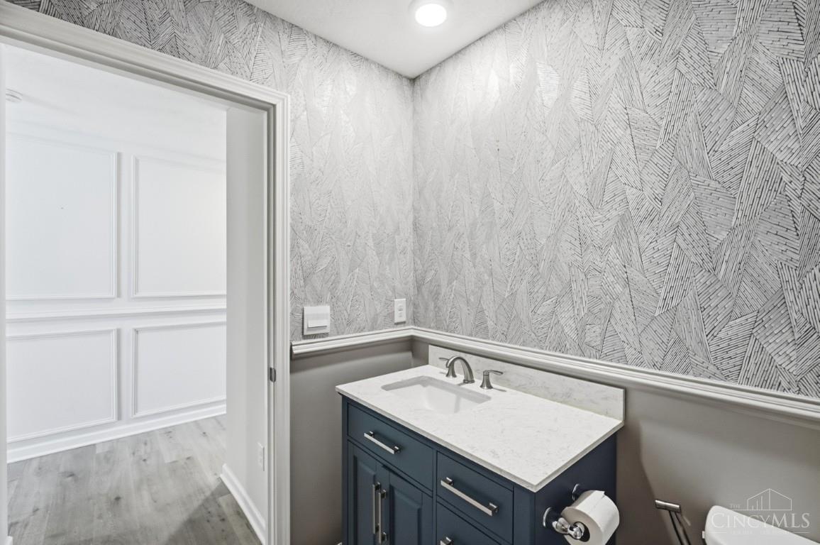 5049 Lakeview Drive, Hamilton Twp, OH, 45152 — photo 12