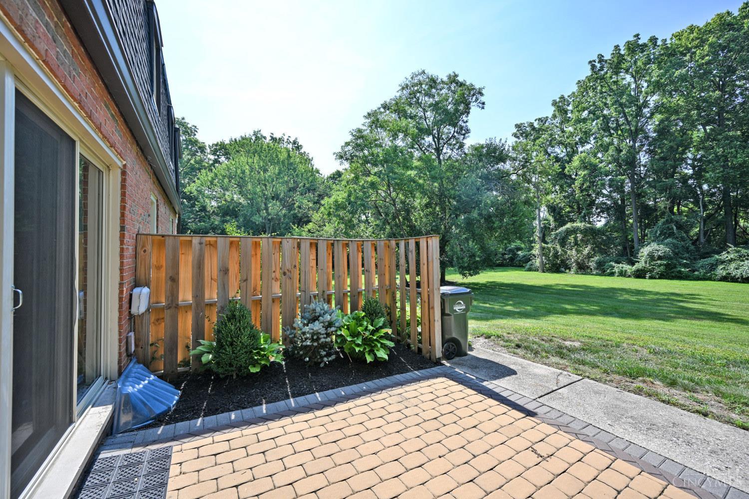 23 Creekwood Square, Glendale, OH, 45246 — photo 31