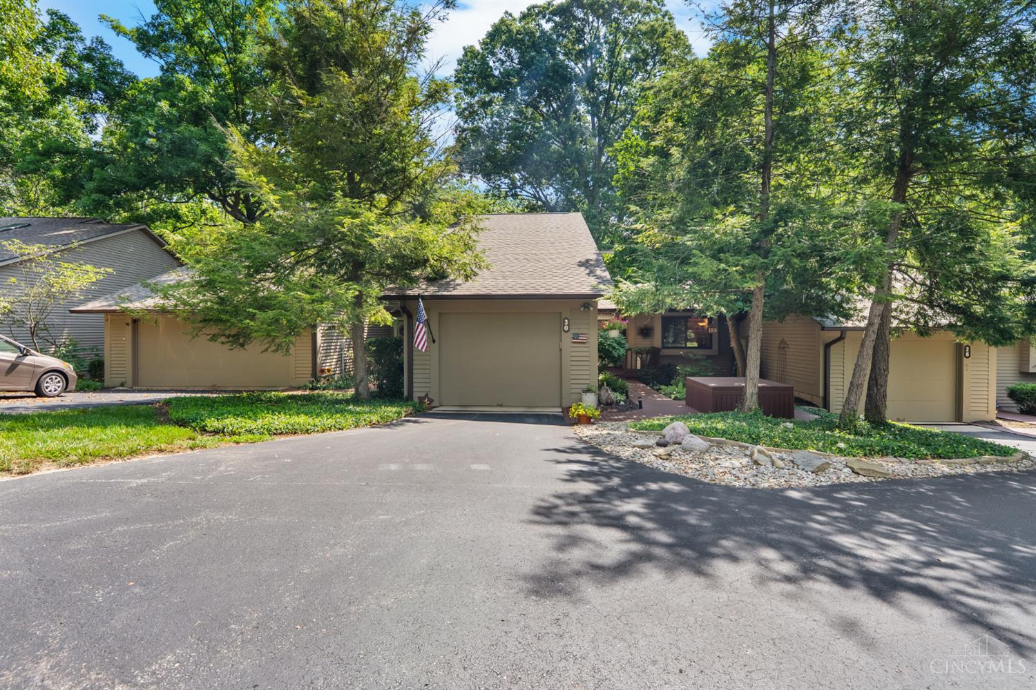 30 Big Oak Lane #8, Milford, OH, 45150 — photo 2
