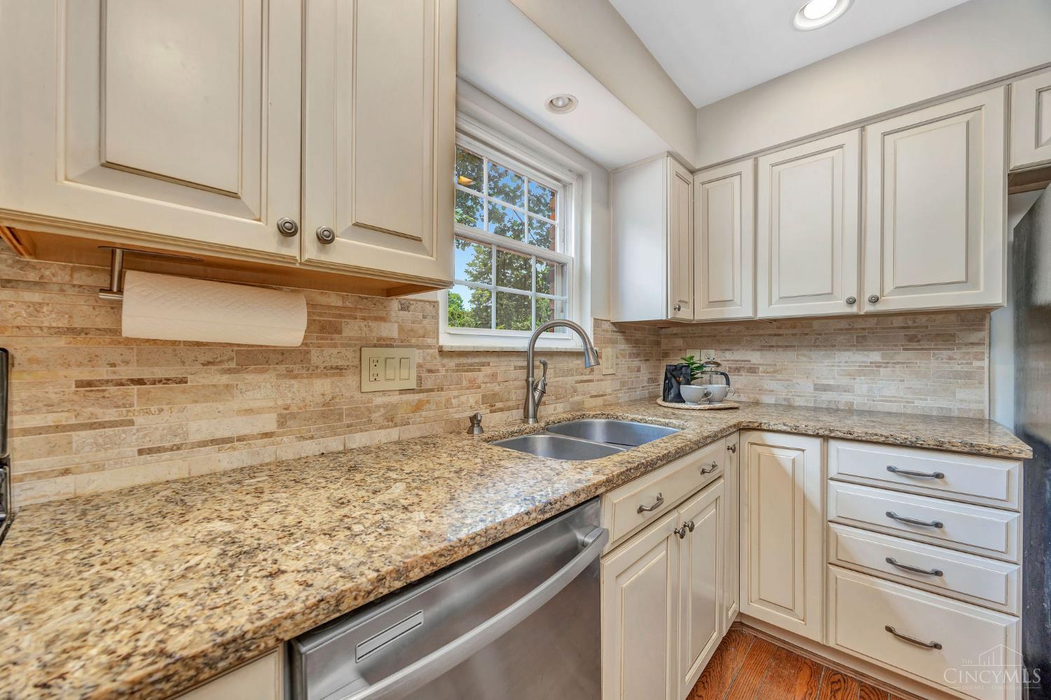 9663 Placid Drive, West Chester, OH, 45241 — photo 13