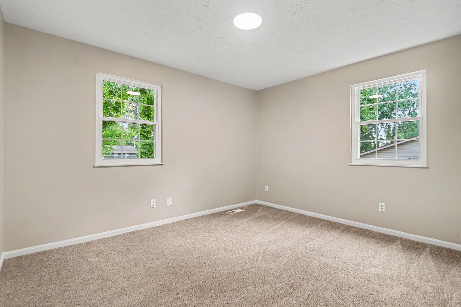 5160 Brasher Avenue, Blue Ash, OH, 45242 — photo 14