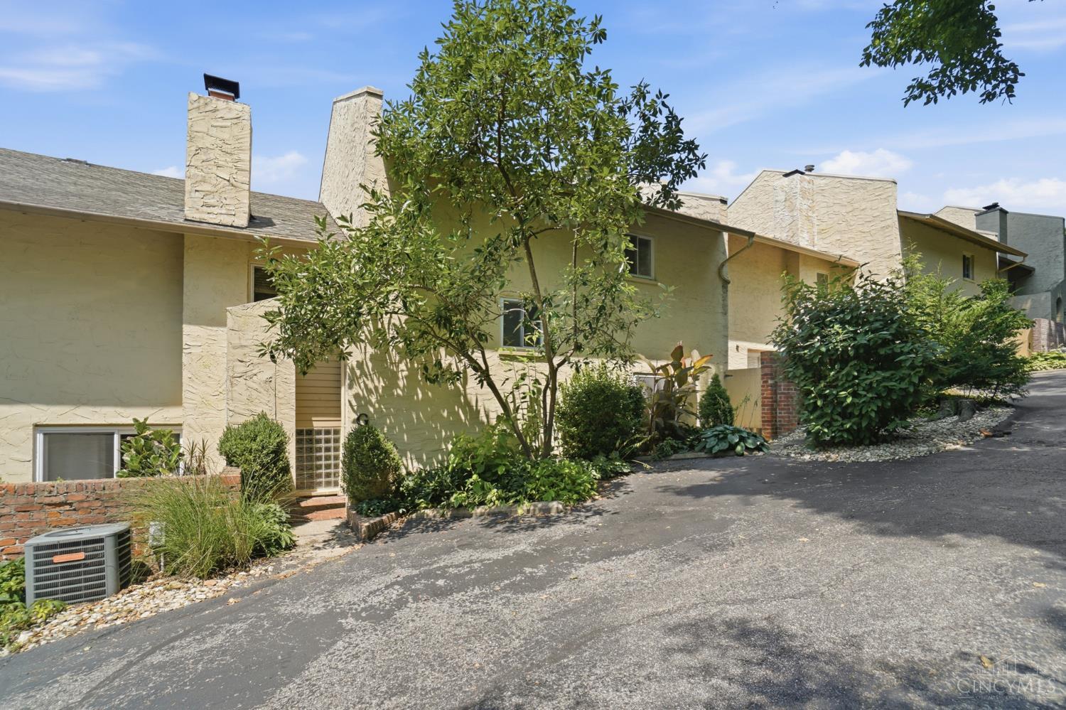 2111 Sutton Avenue #G, Cincinnati, OH, 45230 — photo 2
