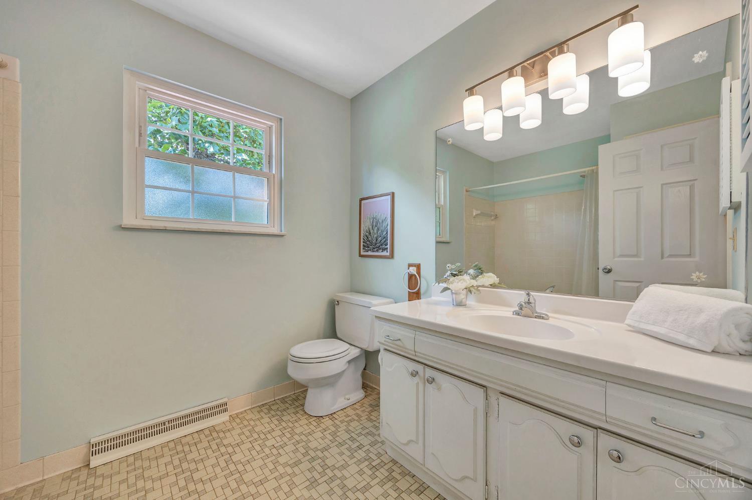 9663 Placid Drive, West Chester, OH, 45241 — photo 29