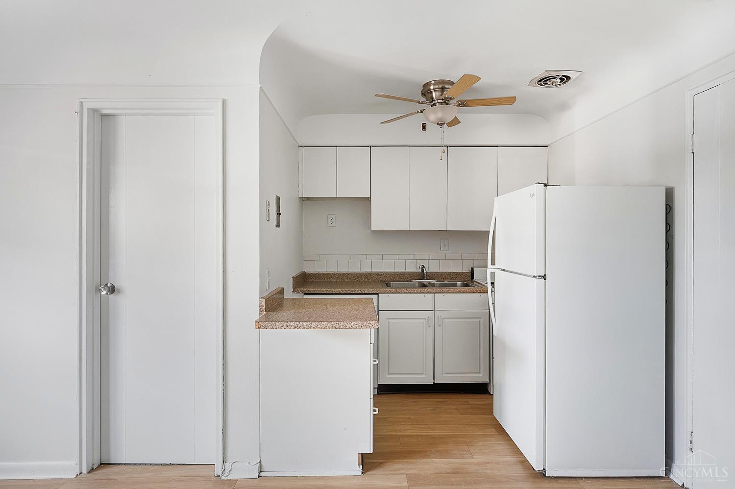 6469 Montgomery Road #7, Cincinnati, OH, 45213 — photo 9