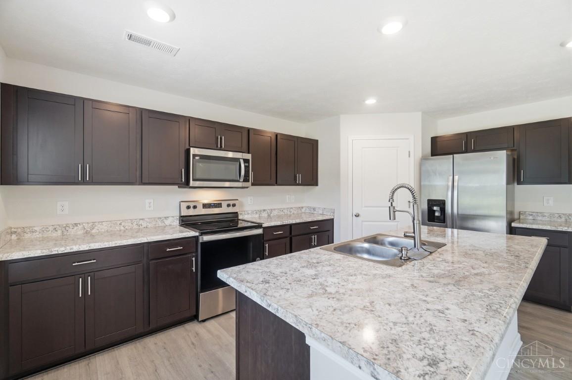5049 Lakeview Drive, Hamilton Twp, OH, 45152 — photo 20
