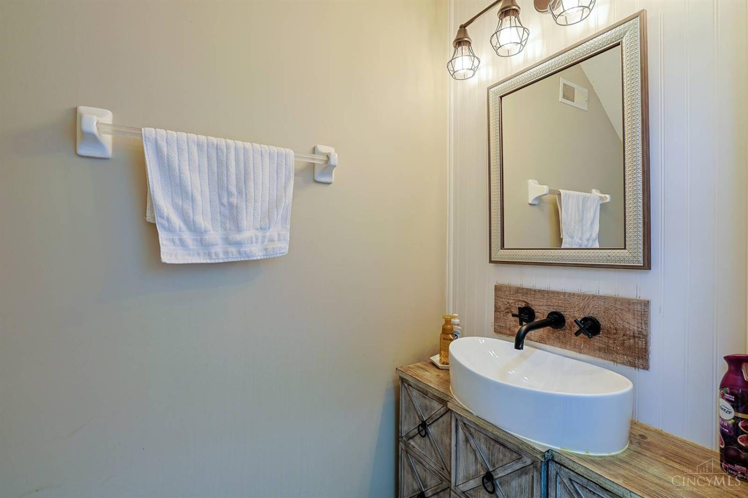 7212 Baltic Court, Newtown, OH, 45244 — photo 24