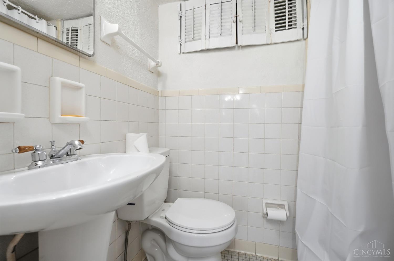 1800 Keith Drive, Reading, OH, 45215 — photo 15