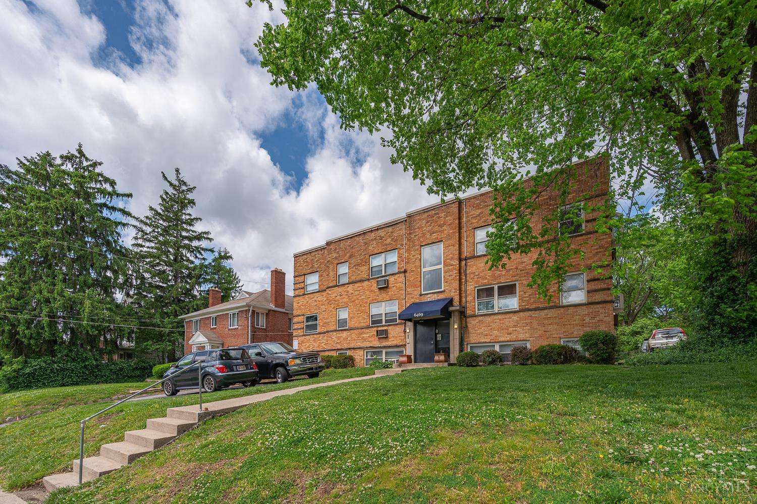 6469 Montgomery Road #7, Cincinnati, OH, 45213