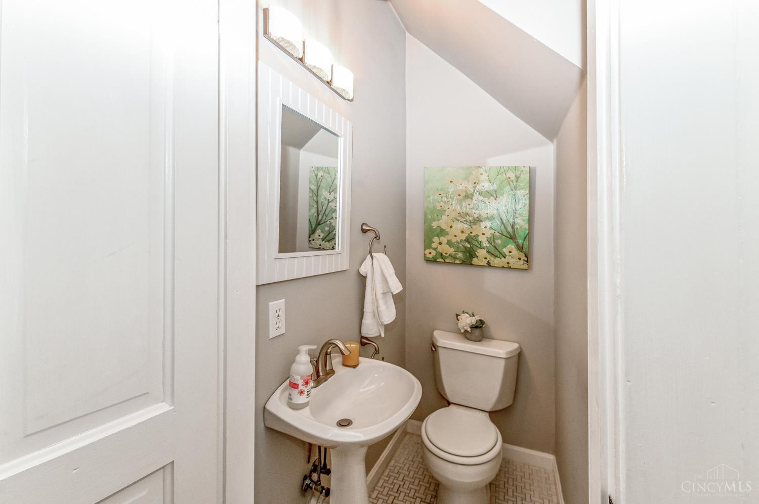 3419 Shady Lane, Cincinnati, OH, 45208 — photo 18