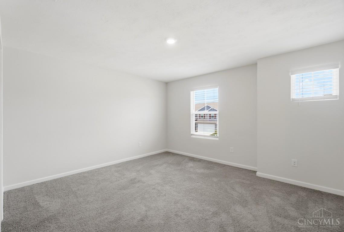 5049 Lakeview Drive, Hamilton Twp, OH, 45152 — photo 41