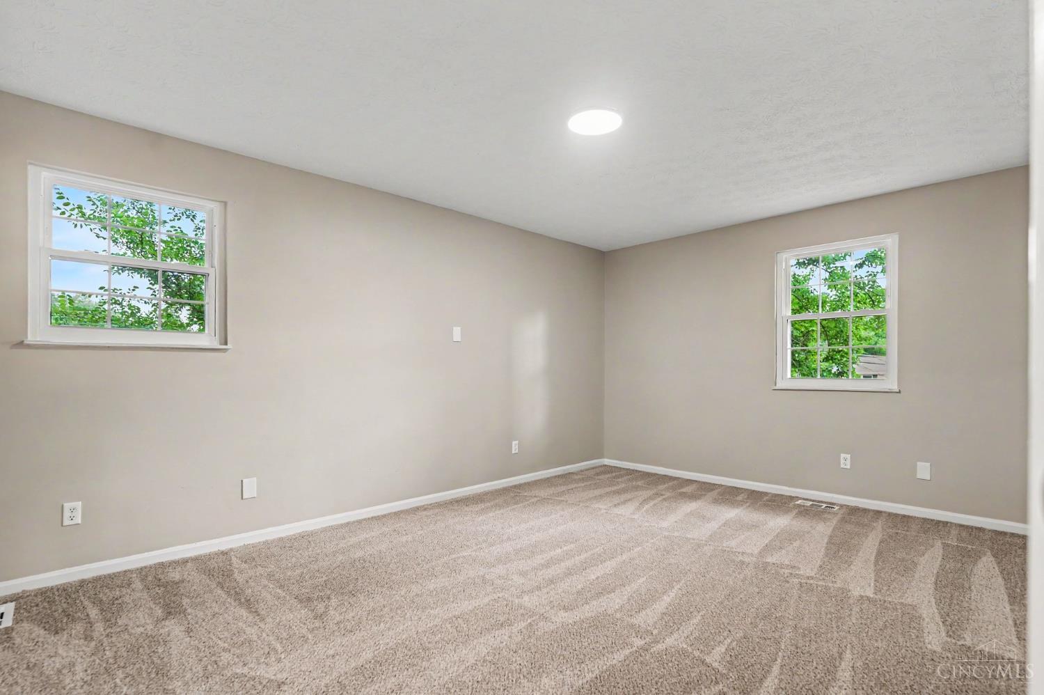 5160 Brasher Avenue, Blue Ash, OH, 45242 — photo 12