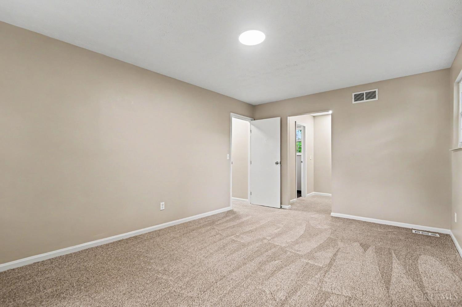 5160 Brasher Avenue, Blue Ash, OH, 45242 — photo 7