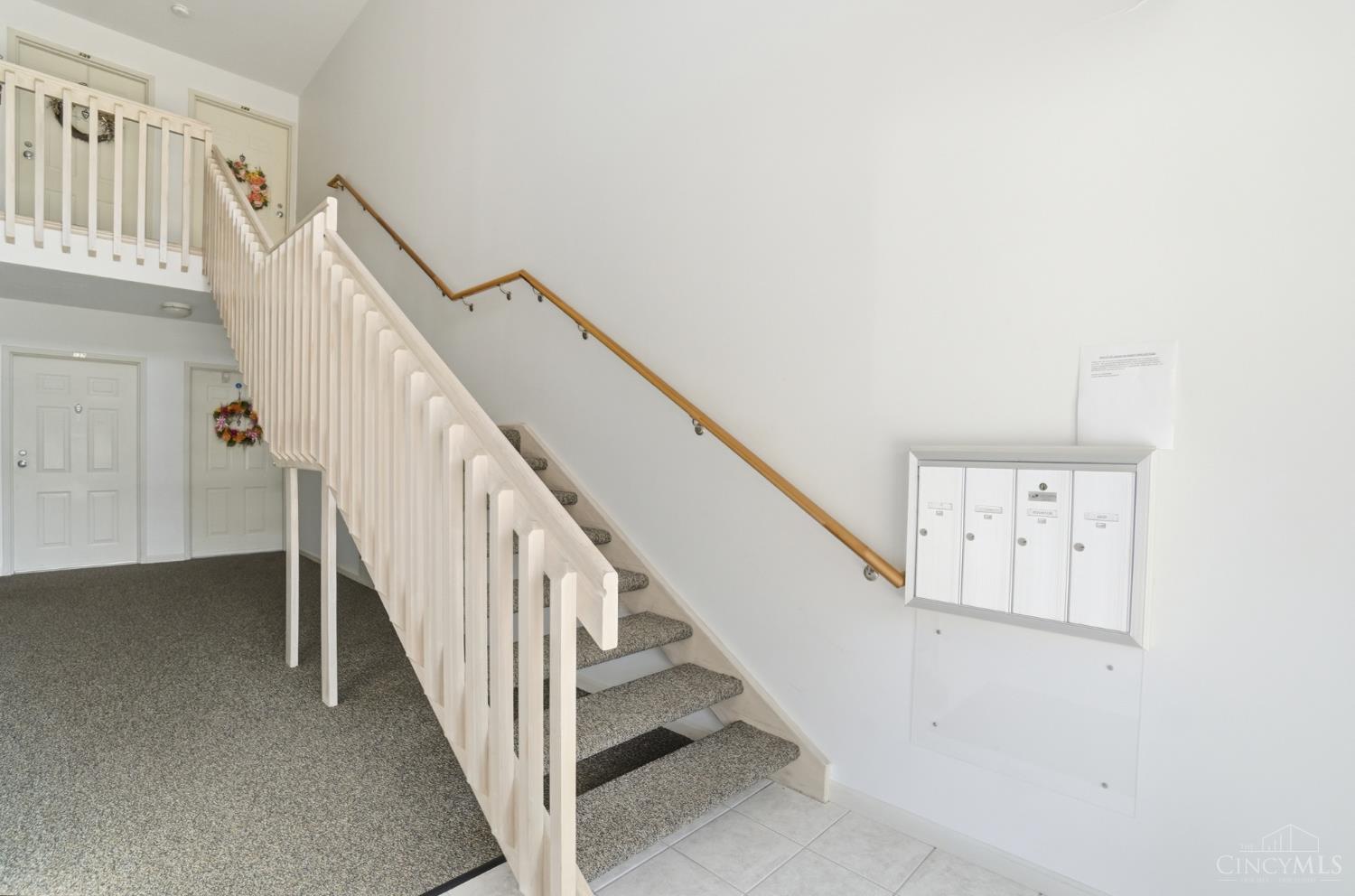 8794 Carrousel Park Circle #137, Colerain Twp, OH, 45251 — photo 4