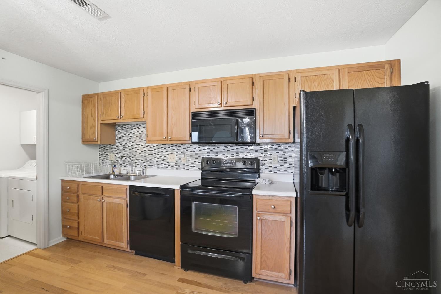 8794 Carrousel Park Circle #137, Colerain Twp, OH, 45251 — photo 11