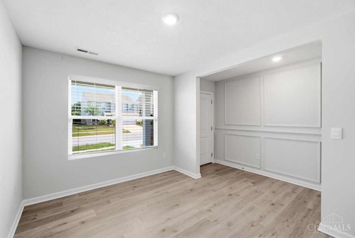 5049 Lakeview Drive, Hamilton Twp, OH, 45152 — photo 9