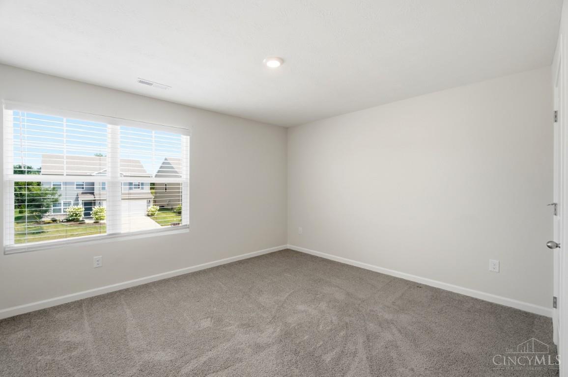 5049 Lakeview Drive, Hamilton Twp, OH, 45152 — photo 46