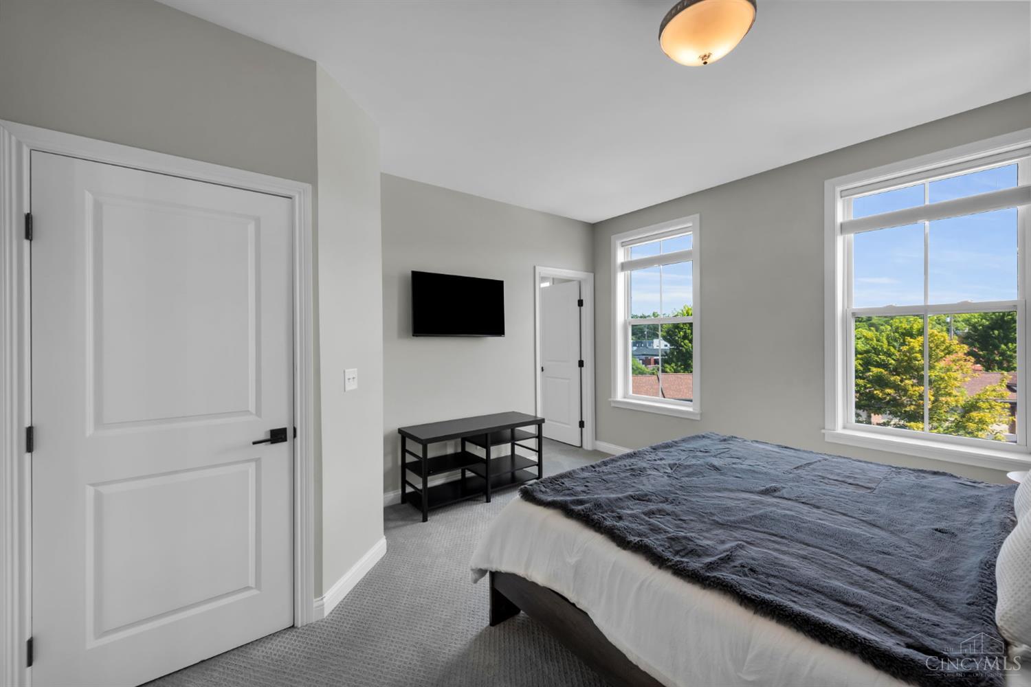 126 Broadway Street, Loveland, OH, 45140 — photo 14