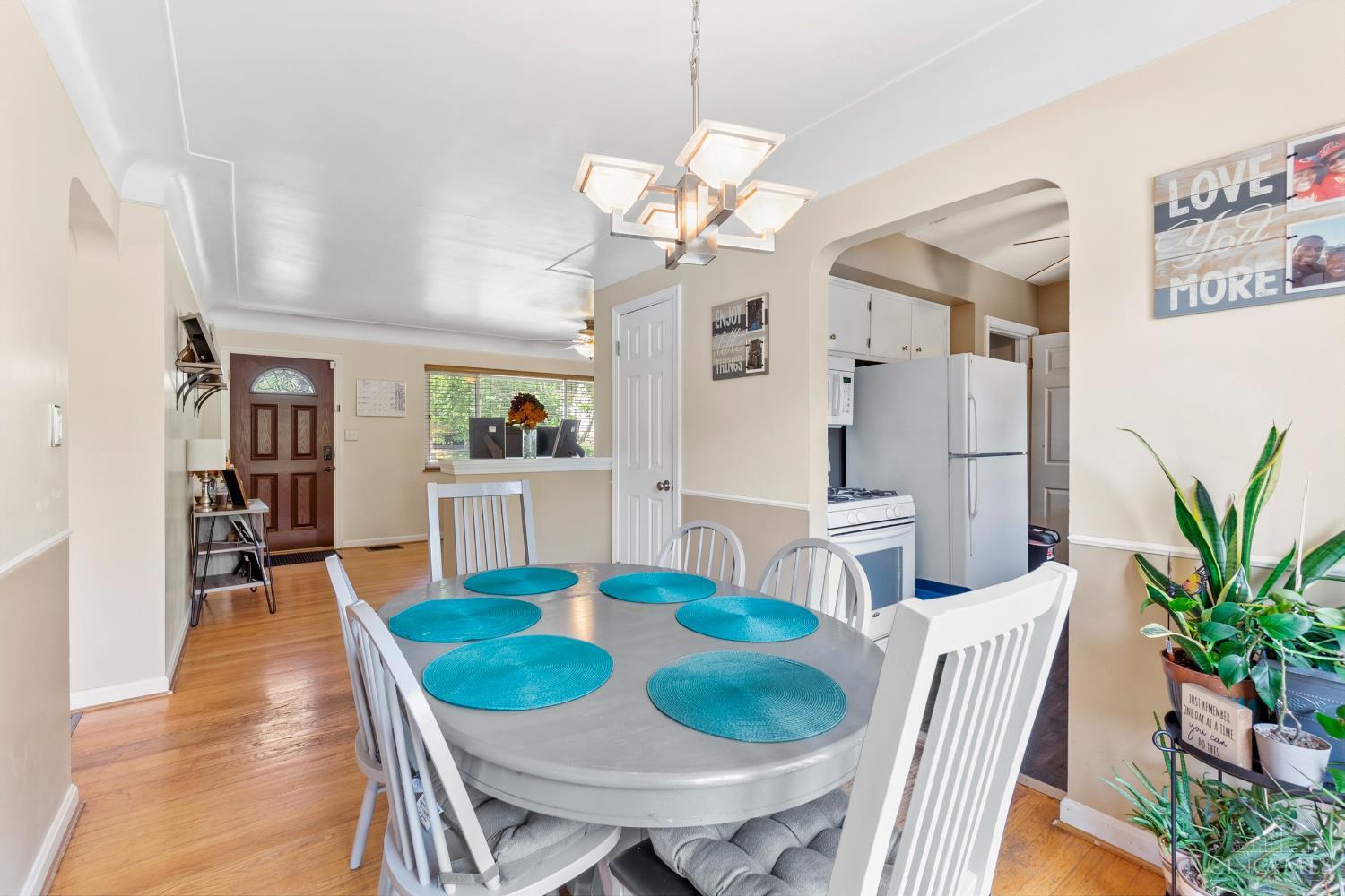 149 Ireland Avenue, Greenhills, OH, 45218 — photo 9