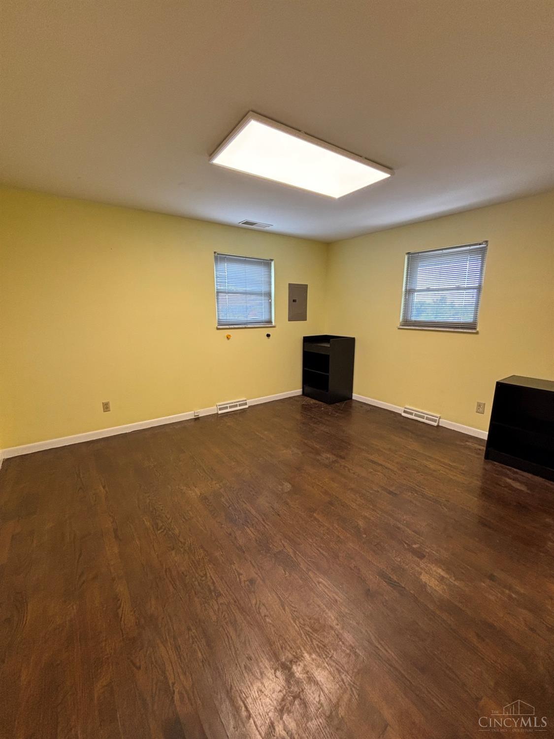 9374 Cincinnati Columbus Road, West Chester, OH, 45241 — photo 2