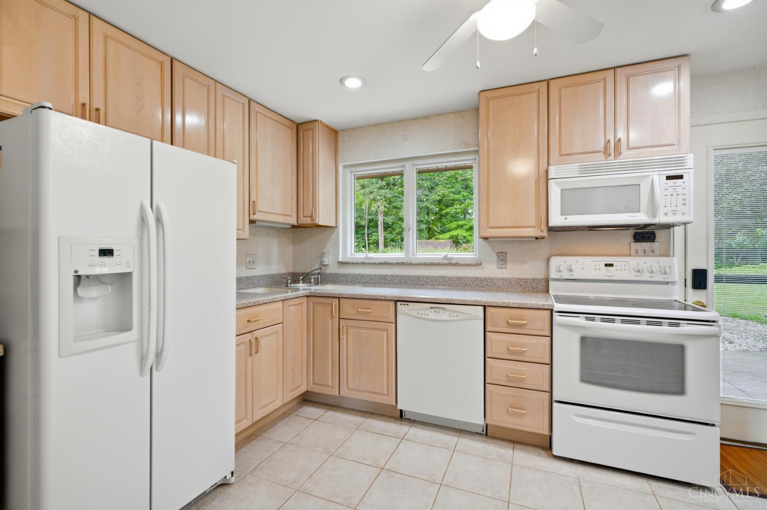 10789 Kinglet Circle, Montgomery, OH, 45249 — photo 9