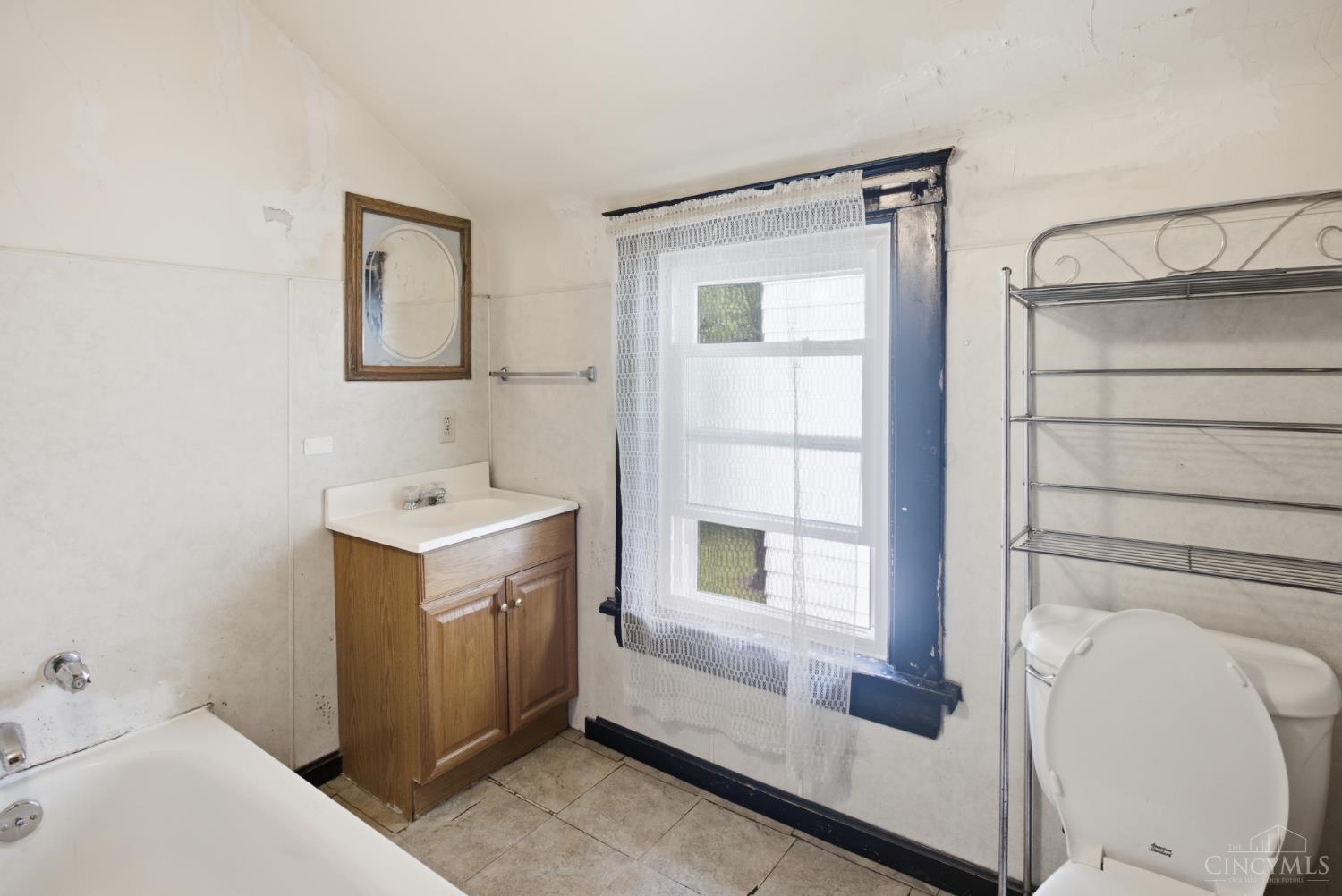 2035 Burnet Avenue, Cincinnati, OH, 45219 — photo 19