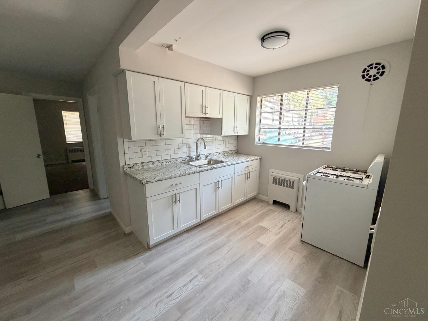 5855 Lathrop Place, Cincinnati, OH, 45224 — photo 4