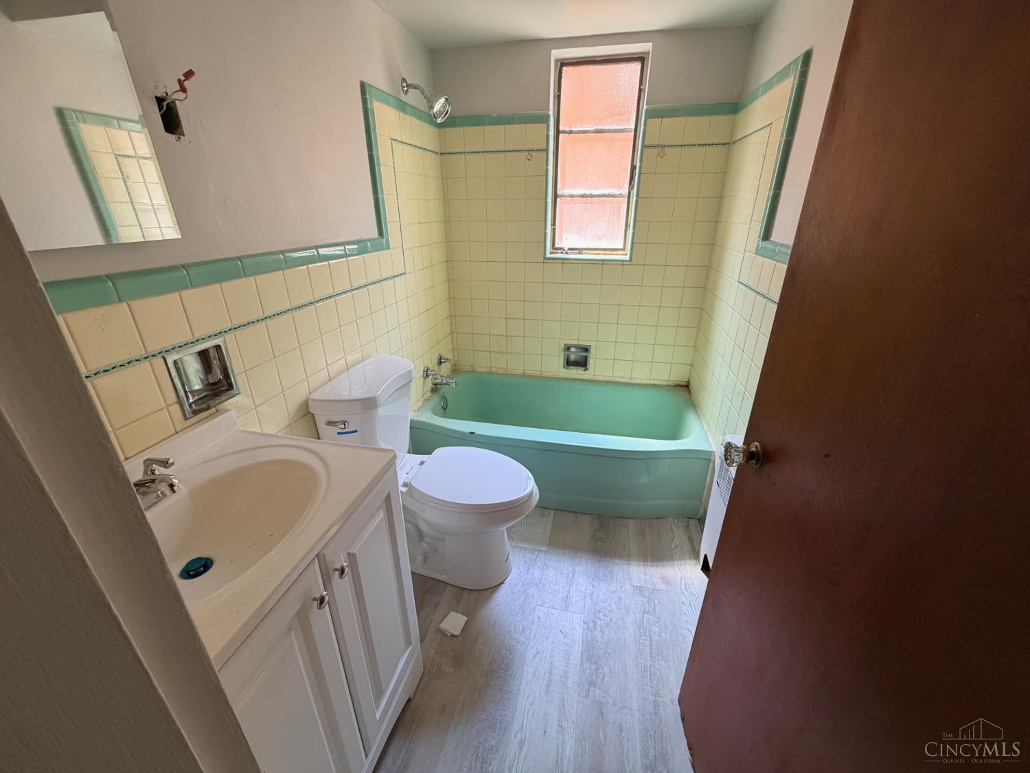 5855 Lathrop Place, Cincinnati, OH, 45224 — photo 8