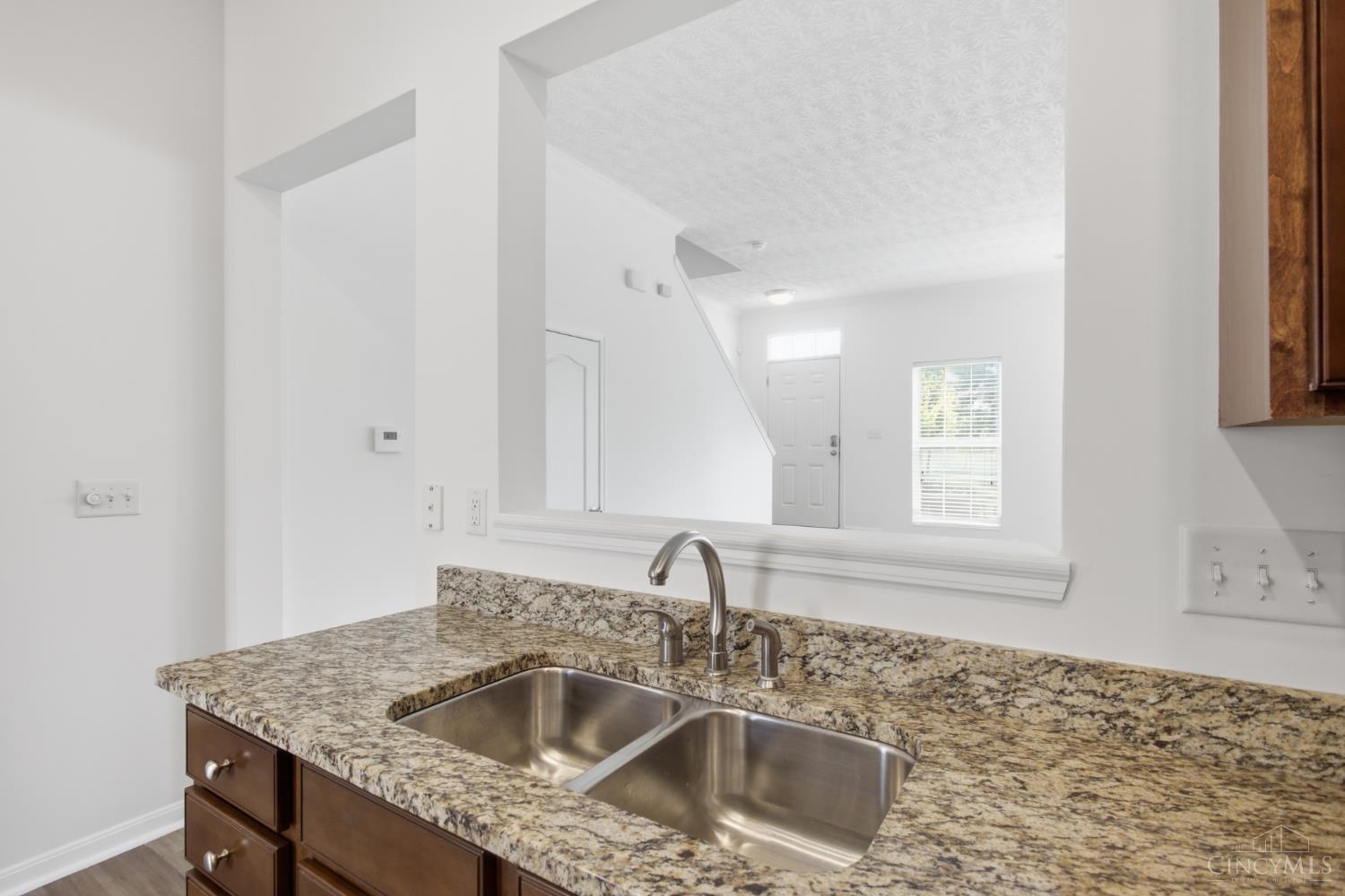 1443 Laurel Park Drive, Cincinnati, OH, 45214 — photo 13