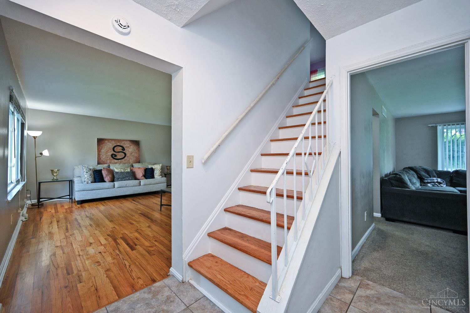 6586 Oak Knoll Drive, Cincinnati, OH, 45224 — photo 7