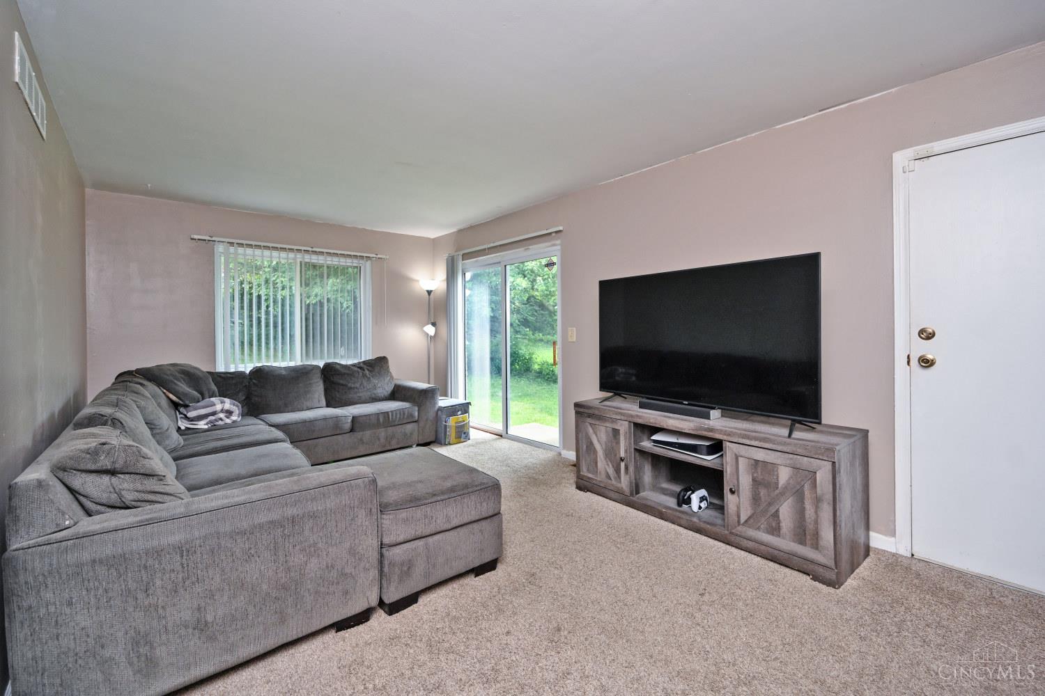 6586 Oak Knoll Drive, Cincinnati, OH, 45224 — photo 19
