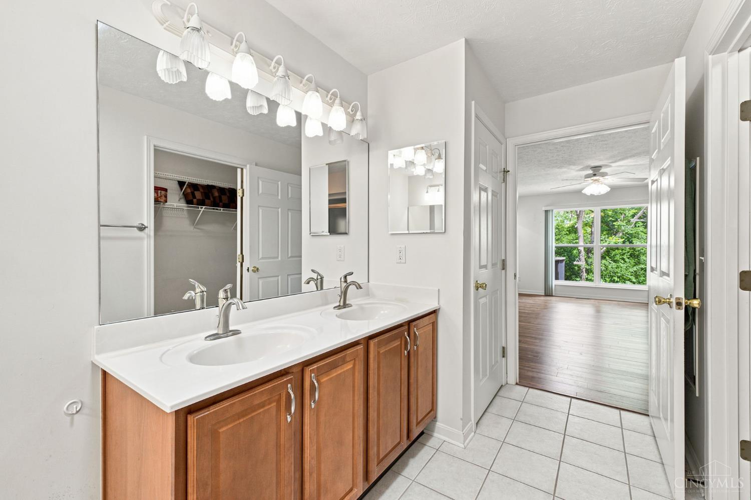 320 Gatehouse Court, Monroe, OH, 45050 — photo 23
