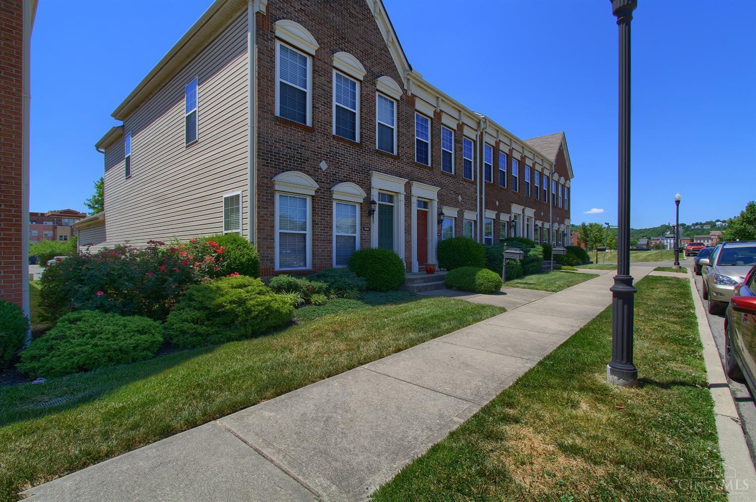 Homes for sale in Cincinnati, OH | 1443 Laurel Park Dr, Cincinnati, OH 45214 | MLS# 1887339