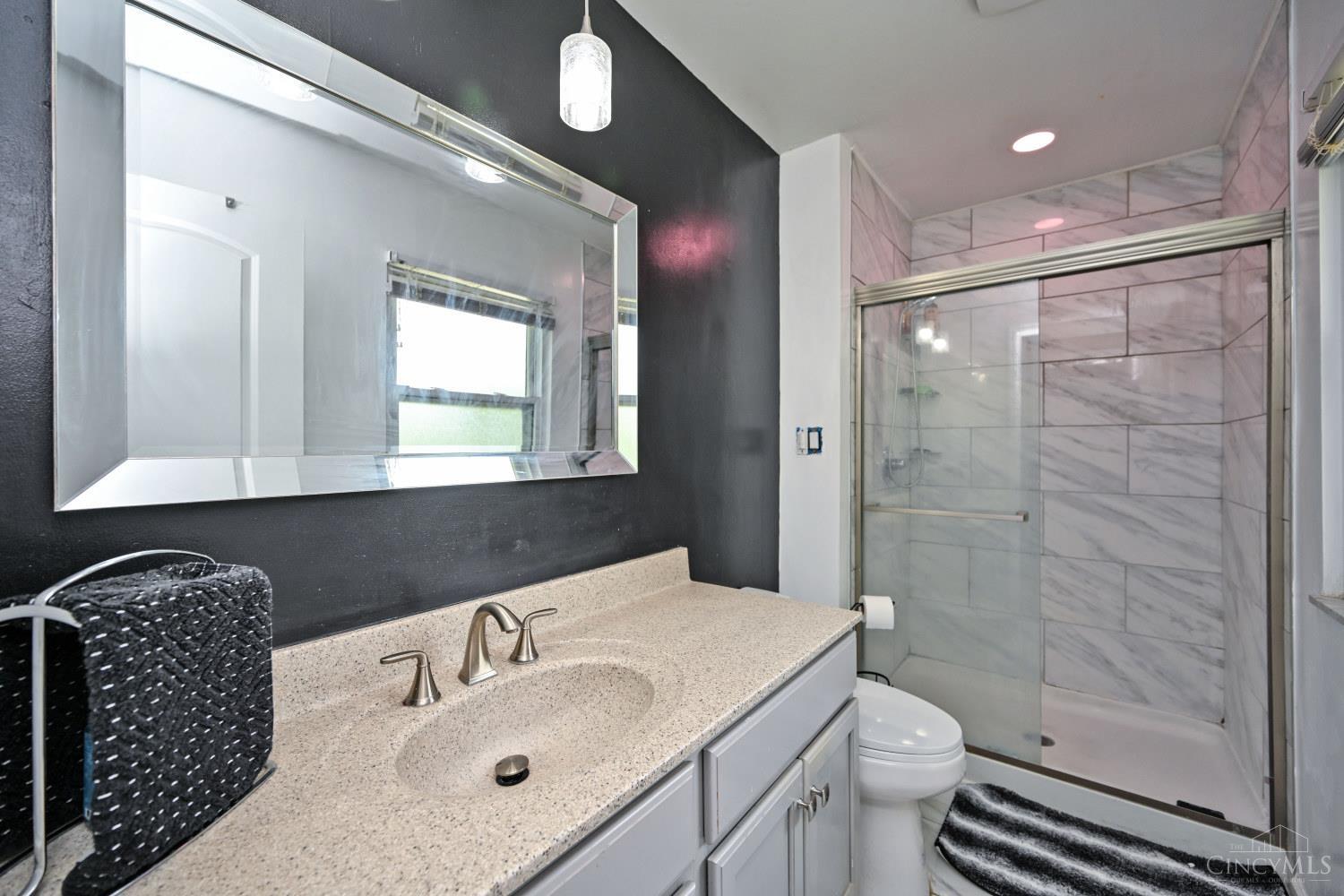 6586 Oak Knoll Drive, Cincinnati, OH, 45224 — photo 27