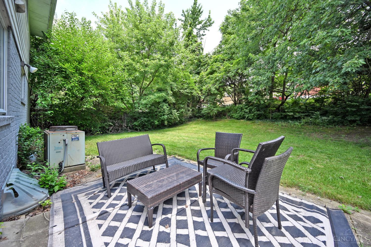 6586 Oak Knoll Drive, Cincinnati, OH, 45224 — photo 39