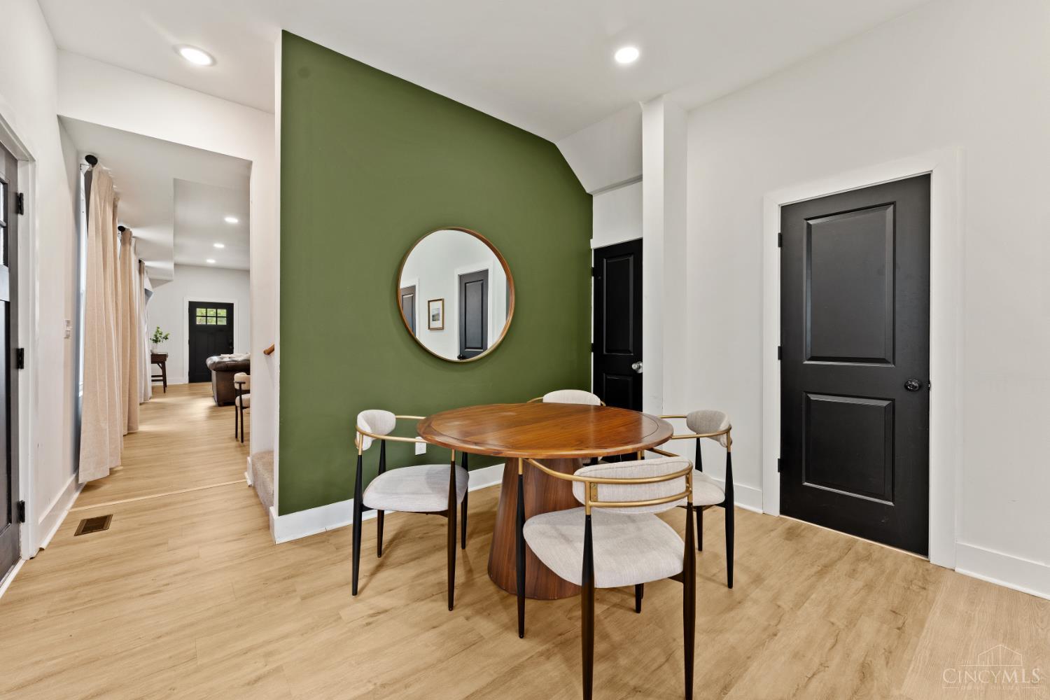 652 Wayne Street, Cincinnati, OH, 45206 — photo 10