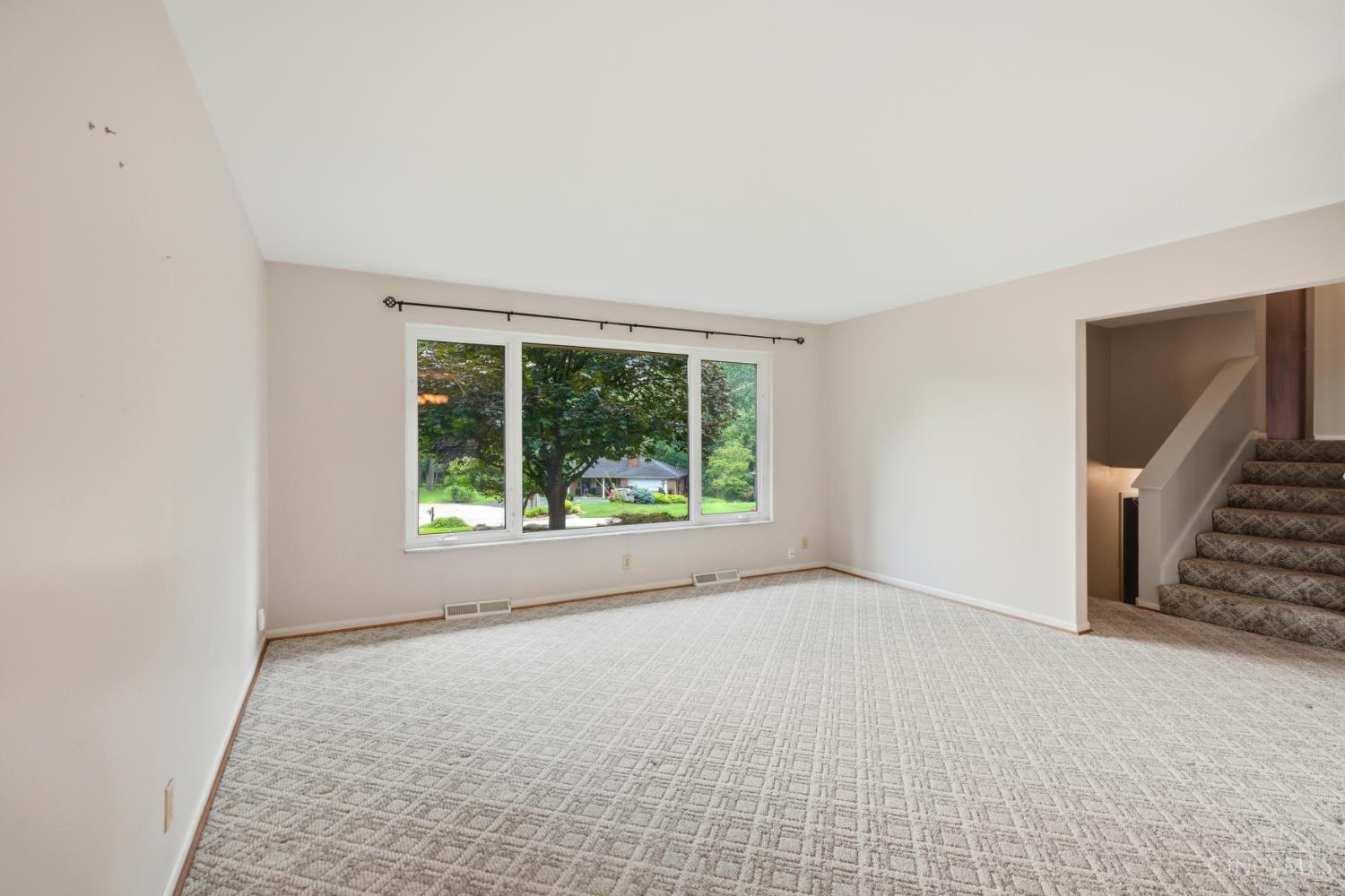 10789 Kinglet Circle, Montgomery, OH, 45249 — photo 14
