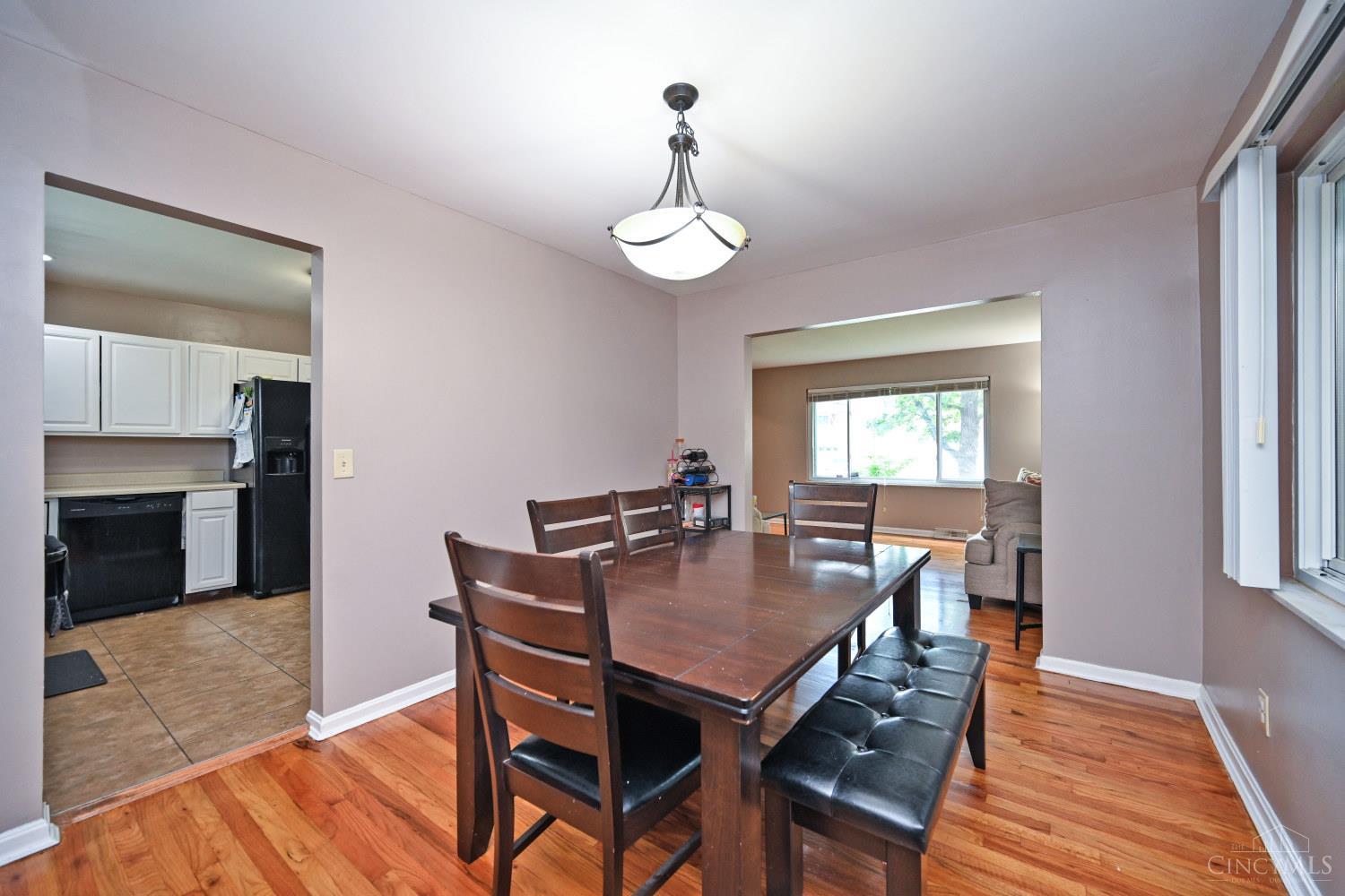 6586 Oak Knoll Drive, Cincinnati, OH, 45224 — photo 13