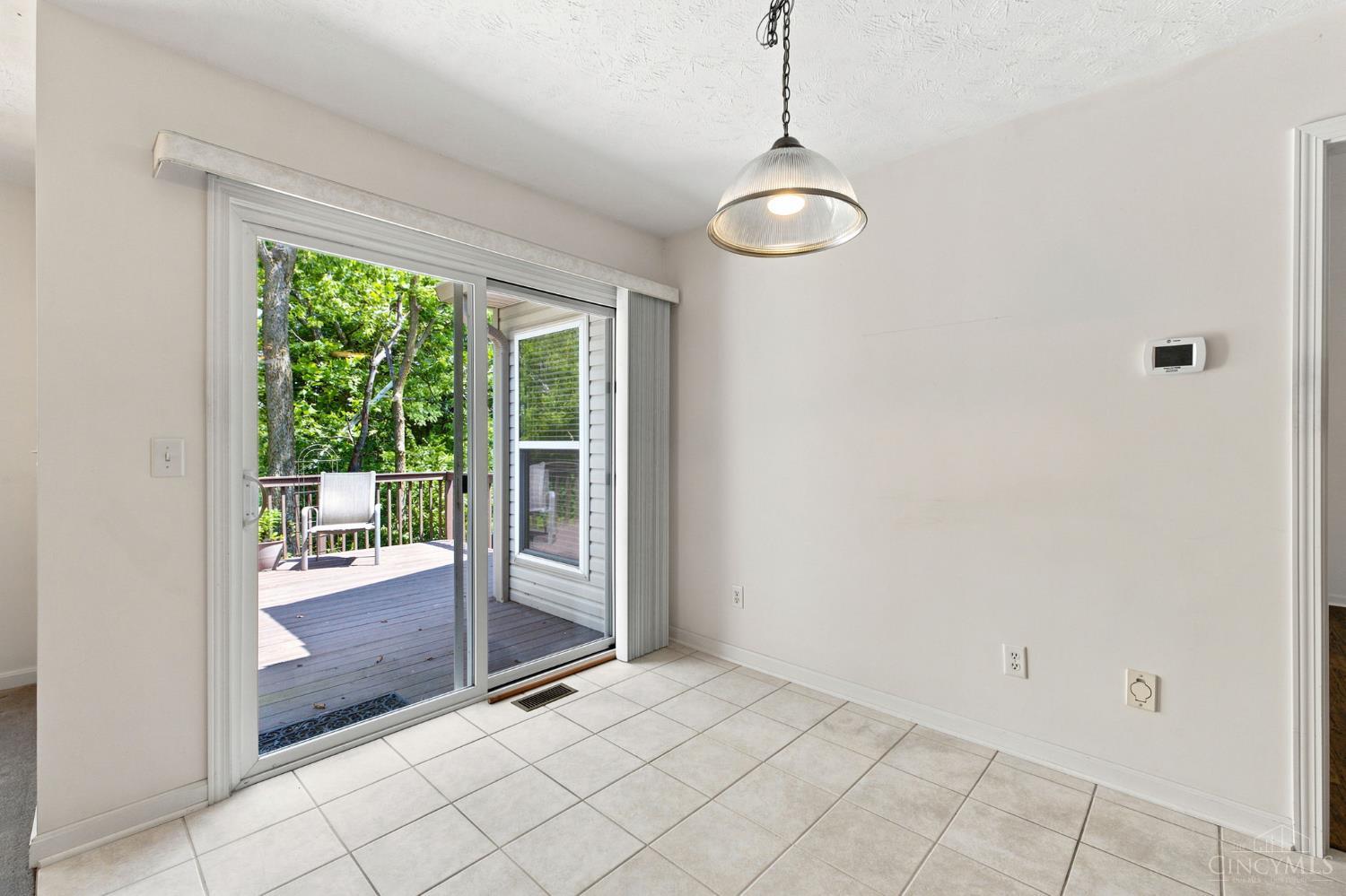 320 Gatehouse Court, Monroe, OH, 45050 — photo 15