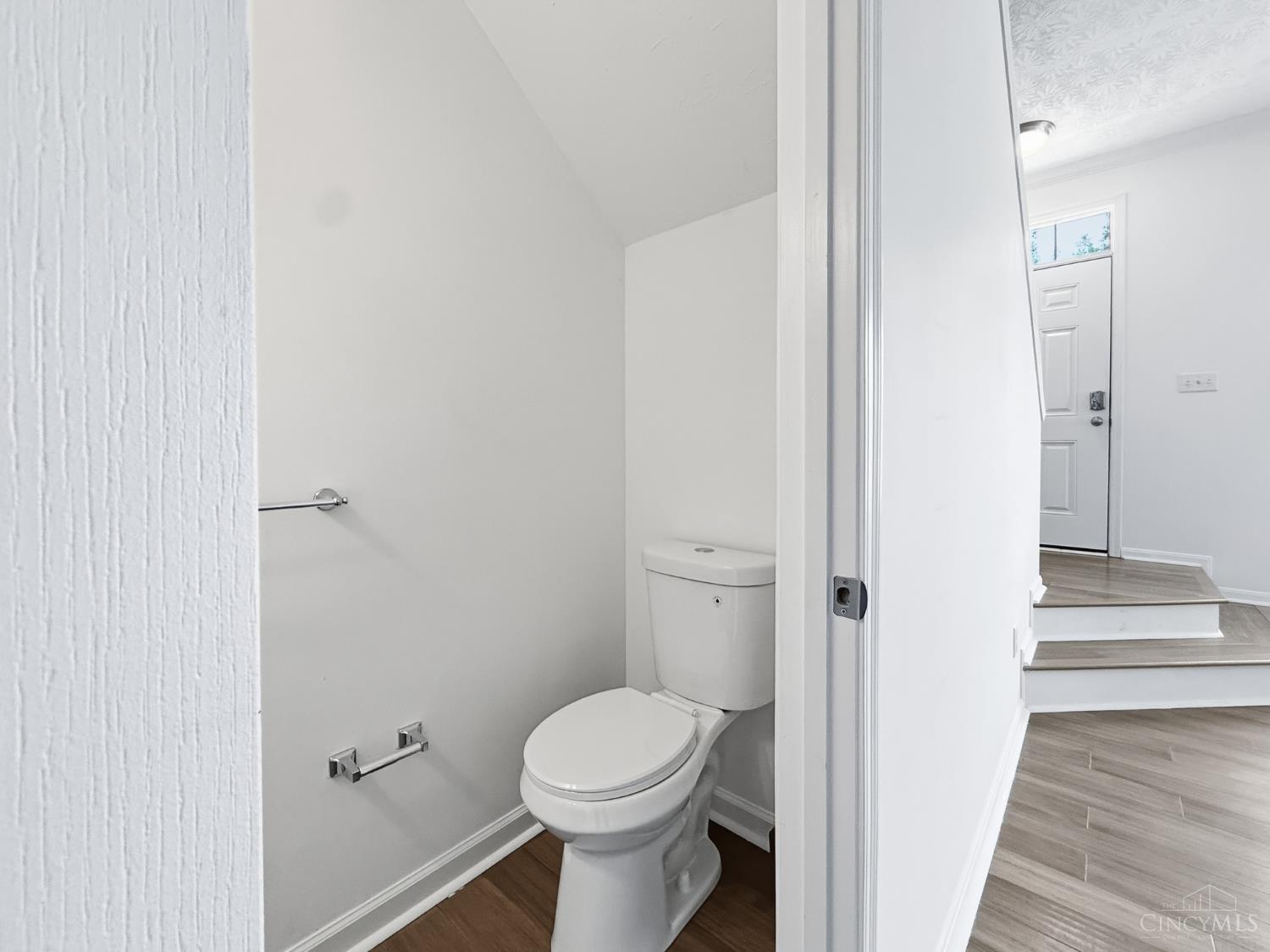 1443 Laurel Park Drive, Cincinnati, OH, 45214 — photo 19