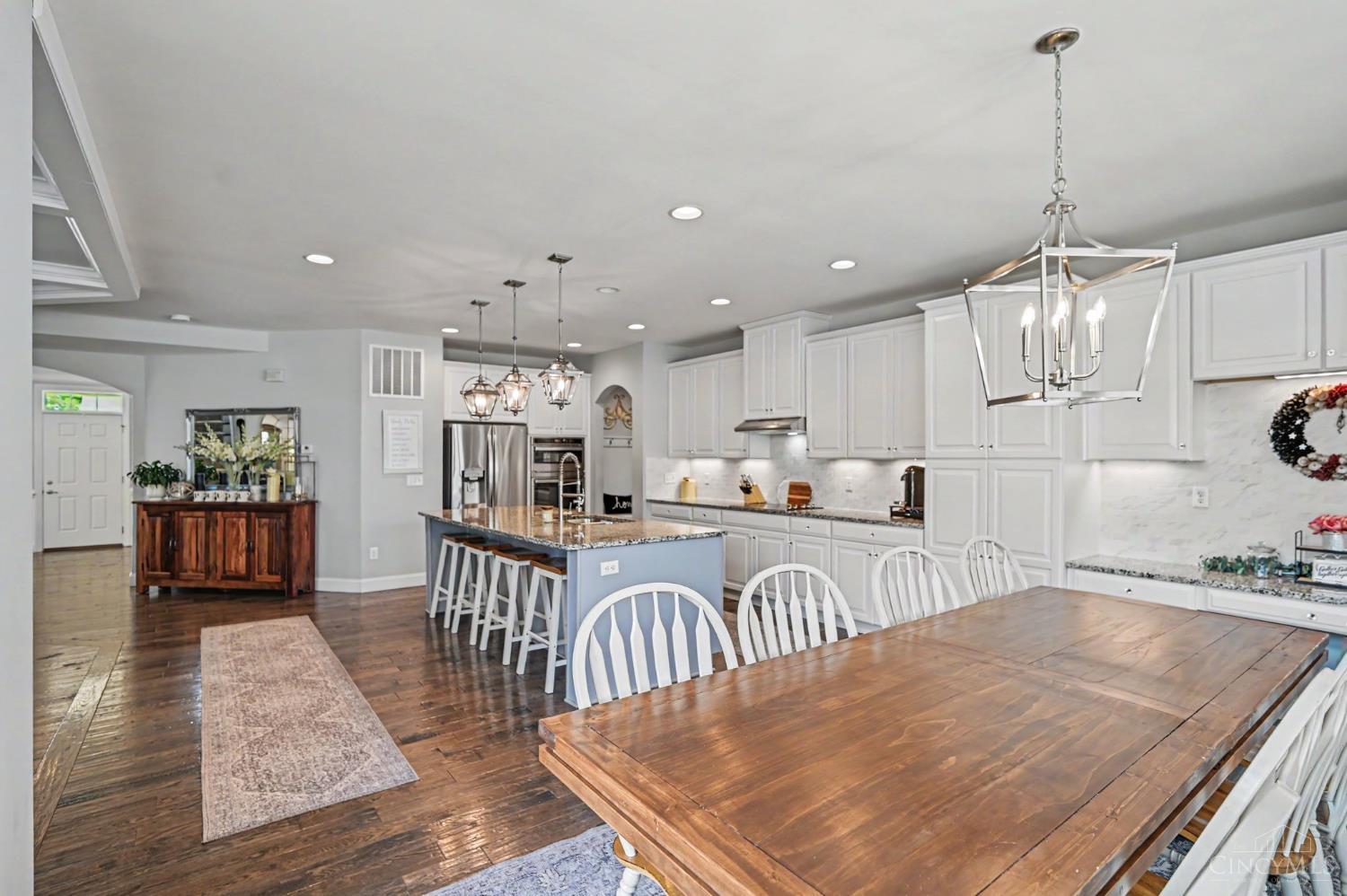 5858 Bit O Scotch Court, West Chester, OH, 45069 — photo 9